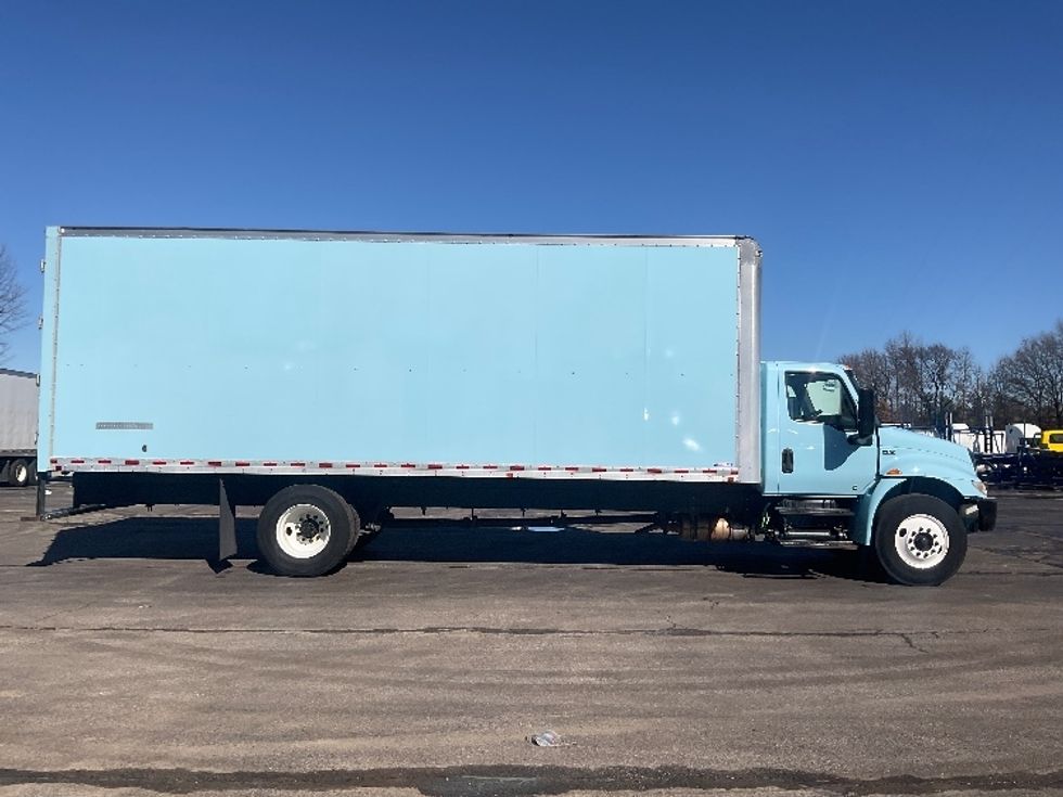 Medium Duty Box Truck-Light and Medium Duty Trucks-International-2020-MV607-Memphis-TN-108,646\n\t\tmiles-$ 52,250 - Image 15