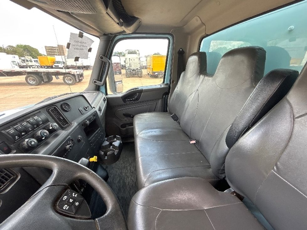 Medium Duty Box Truck-Light and Medium Duty Trucks-International-2020-MV607-Memphis-TN-108,721\n\t\tmiles-$ 52,250 - Image 19