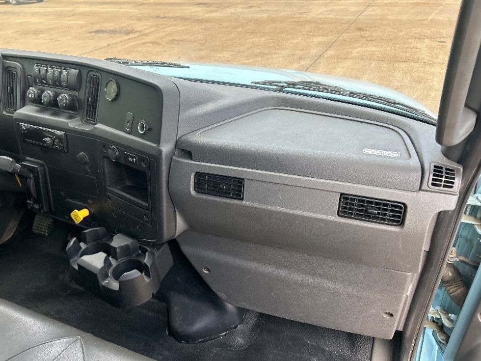 Medium Duty Box Truck-Light and Medium Duty Trucks-International-2020-MV607-Memphis-TN-108,721\n\t\tmiles-$ 52,250 - Image 21