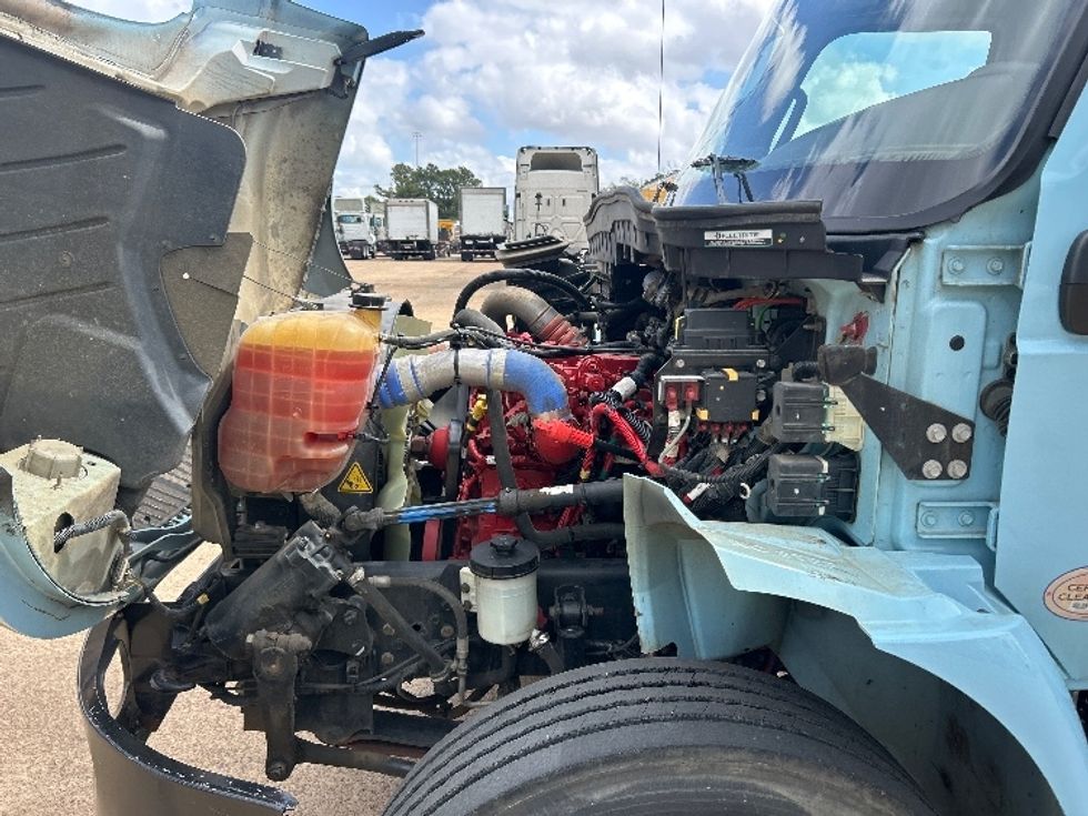 Medium Duty Box Truck-Light and Medium Duty Trucks-International-2020-MV607-Memphis-TN-108,721\n\t\tmiles-$ 52,250 - Image 24