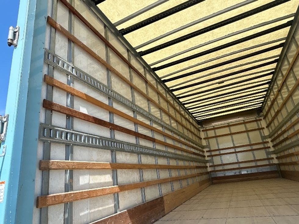 Medium Duty Box Truck-Light and Medium Duty Trucks-International-2020-MV607-Memphis-TN-124,051\n\t\tmiles-$ 53,000 - Image 11