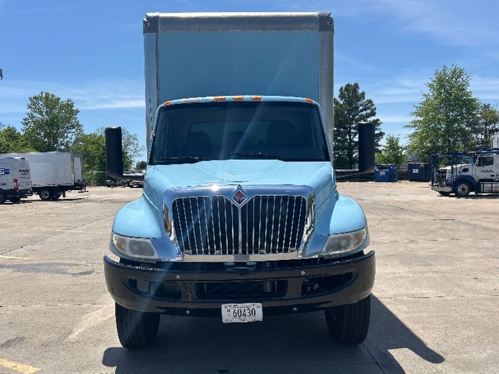 Medium Duty Box Truck-Light and Medium Duty Trucks-International-2020-MV607-Memphis-TN-124,051\n\t\tmiles-$ 53,000 - Image 2