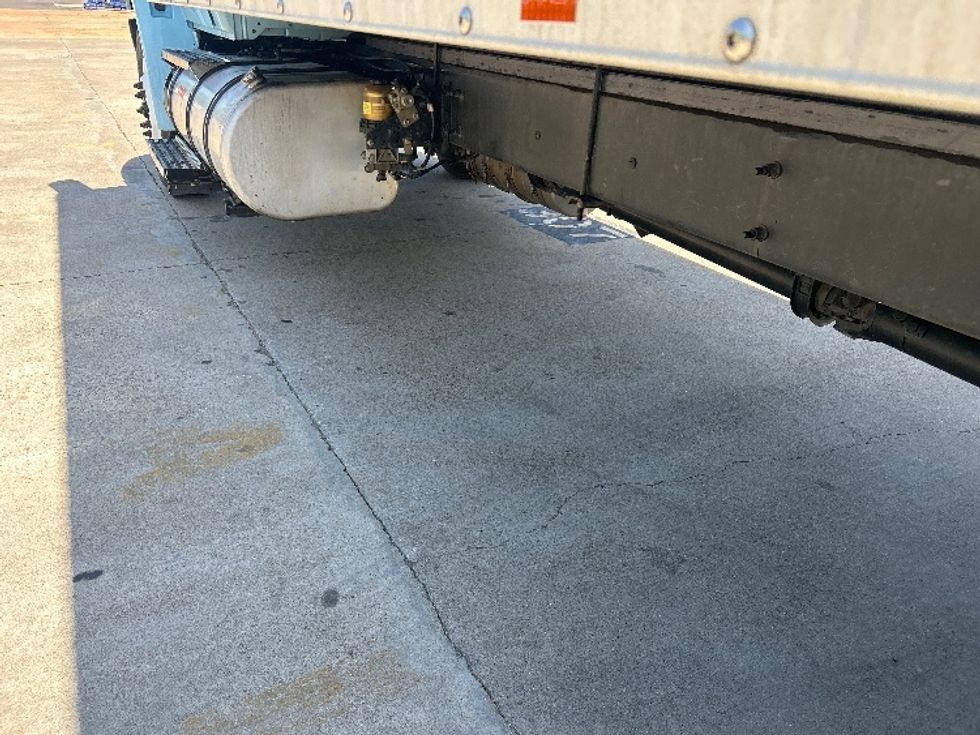 Medium Duty Box Truck-Light and Medium Duty Trucks-International-2020-MV607-Memphis-TN-124,051\n\t\tmiles-$ 53,000 - Image 5