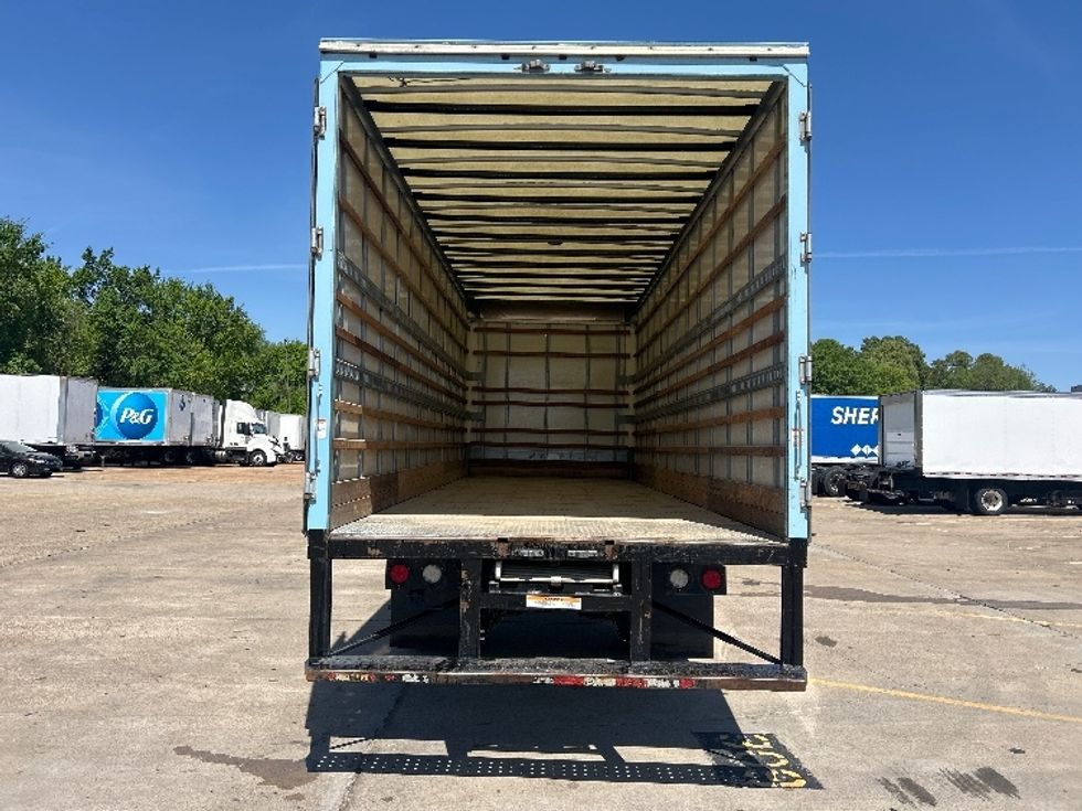 Medium Duty Box Truck-Light and Medium Duty Trucks-International-2020-MV607-Memphis-TN-124,051\n\t\tmiles-$ 53,000 - Image 9