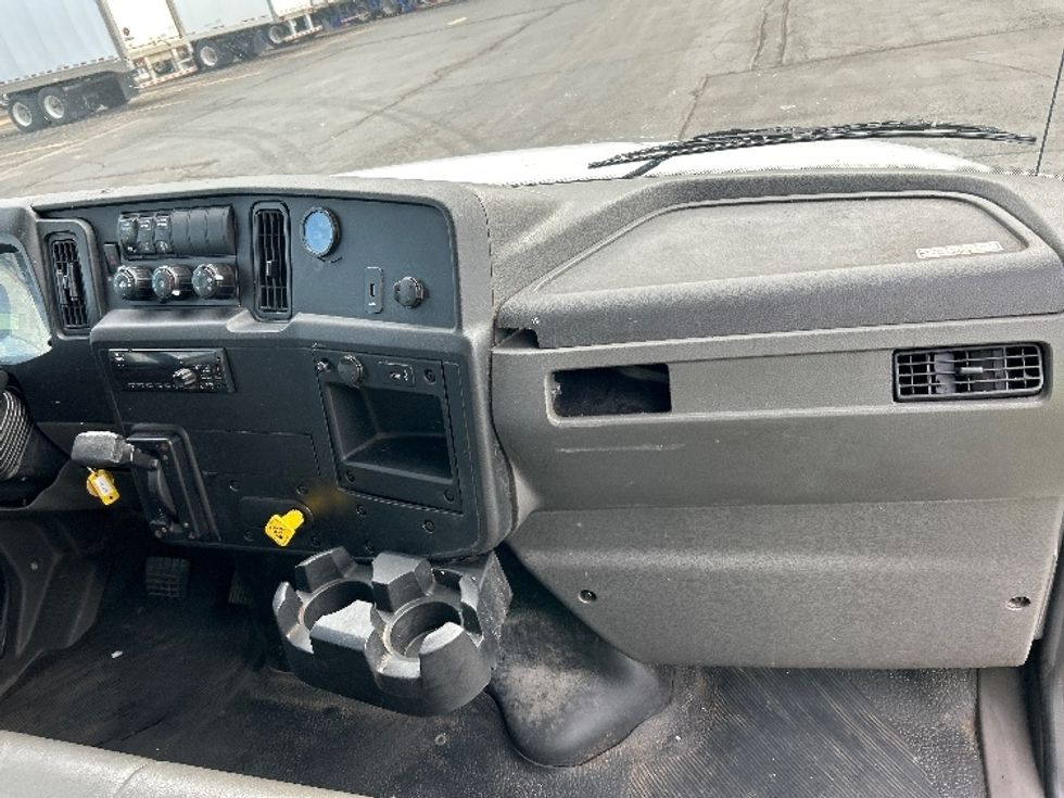 Medium Duty Box Truck-Light and Medium Duty Trucks-International-2020-MV607-Memphis-TN-142,042\n\t\tmiles-$ 45,000 - Image 20