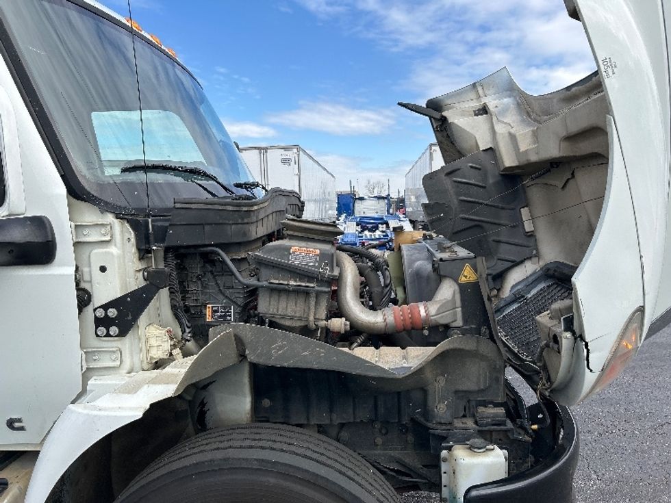 Medium Duty Box Truck-Light and Medium Duty Trucks-International-2020-MV607-Memphis-TN-142,042\n\t\tmiles-$ 45,000 - Image 22