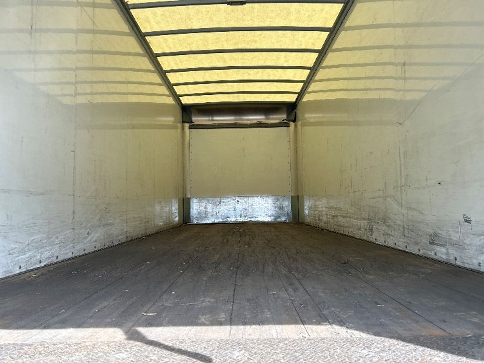 Medium Duty Box Truck-Light and Medium Duty Trucks-International-2020-MV607-Memphis-TN-82,972\n\t\tmiles-$ 60,500 - Image 8