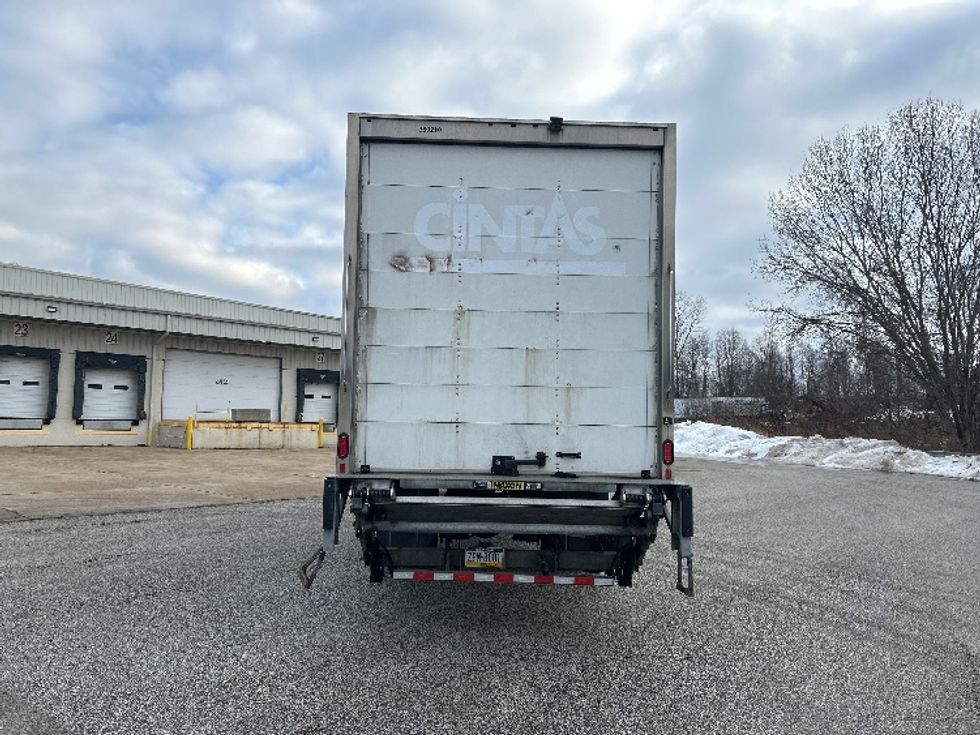 Medium Duty Box Truck-Light and Medium Duty Trucks-International-2020-MV607-Middlefield-OH-110,764\n\t\tmiles-$ 58,750 - Image 7