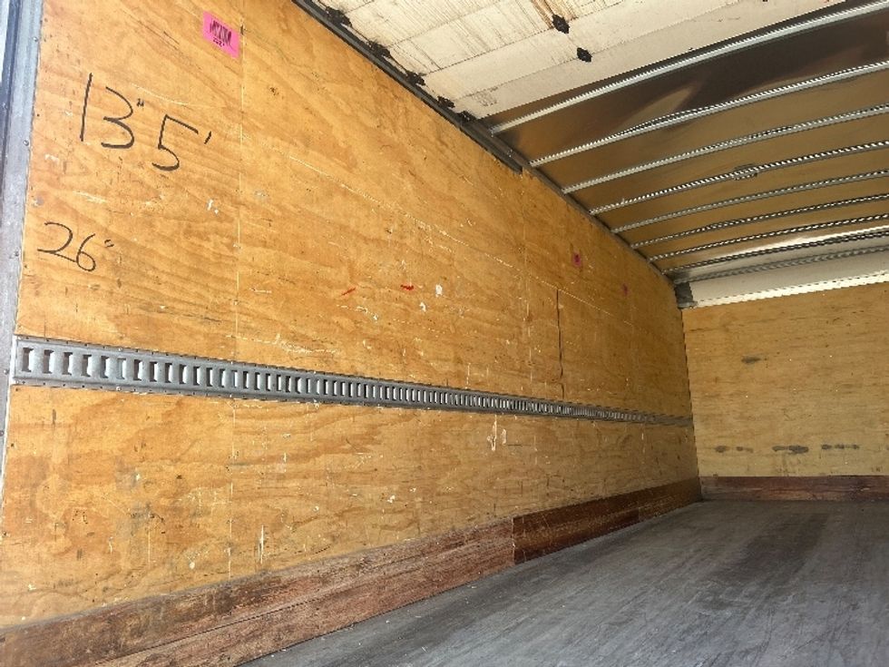 Medium Duty Box Truck-Light and Medium Duty Trucks-International-2020-MV607-Middlefield-OH-148,496\n\t\tmiles-$ 44,000 - Image 10