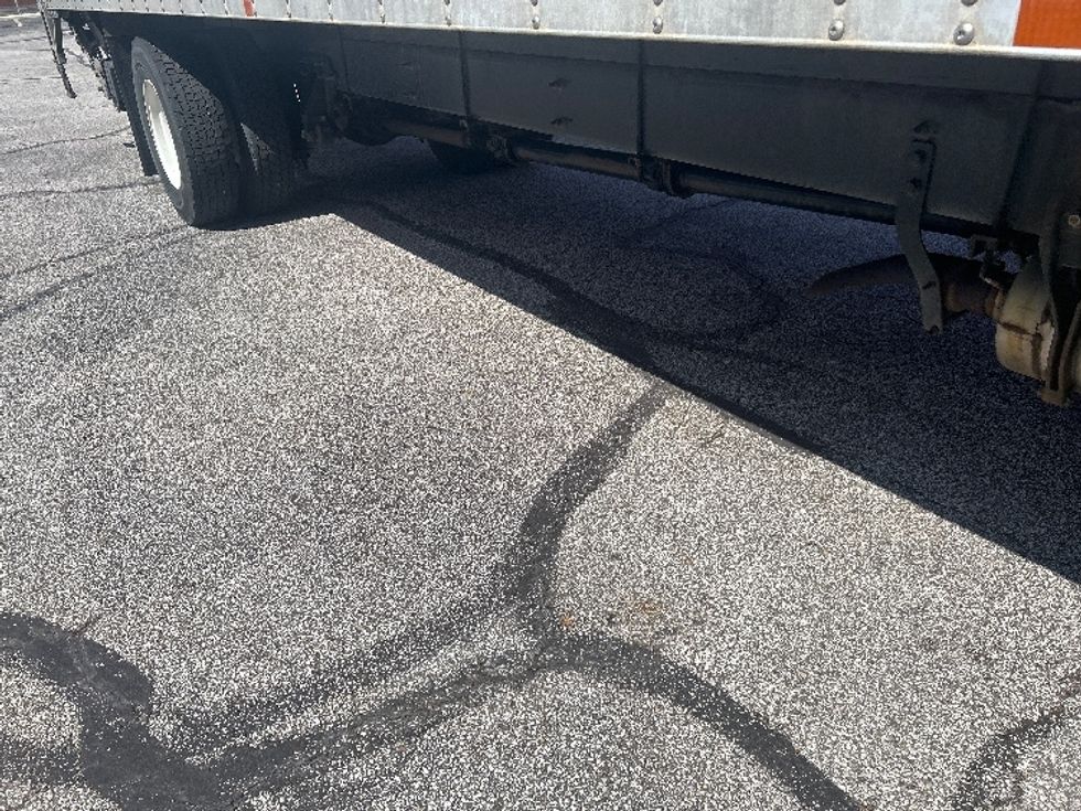 Medium Duty Box Truck-Light and Medium Duty Trucks-International-2020-MV607-Middlefield-OH-148,496\n\t\tmiles-$ 44,000 - Image 13