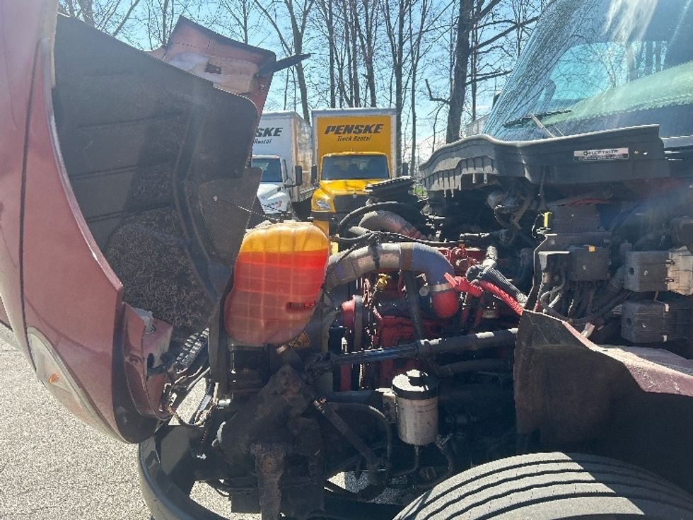 Medium Duty Box Truck-Light and Medium Duty Trucks-International-2020-MV607-Middlefield-OH-148,496\n\t\tmiles-$ 44,000 - Image 23