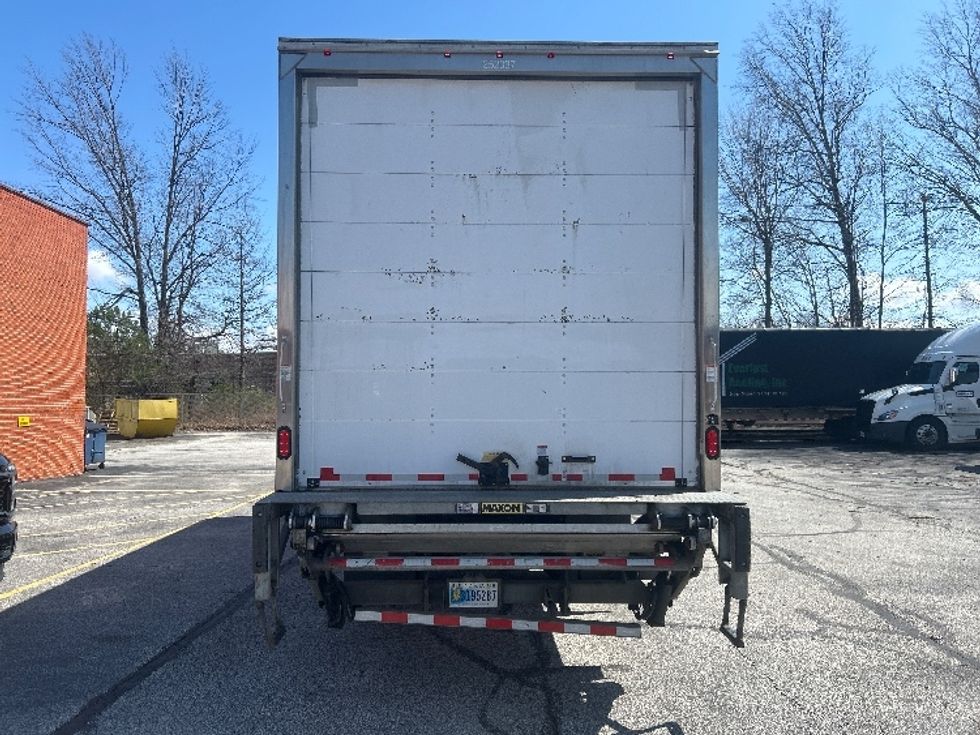 Medium Duty Box Truck-Light and Medium Duty Trucks-International-2020-MV607-Middlefield-OH-148,496\n\t\tmiles-$ 44,000 - Image 7
