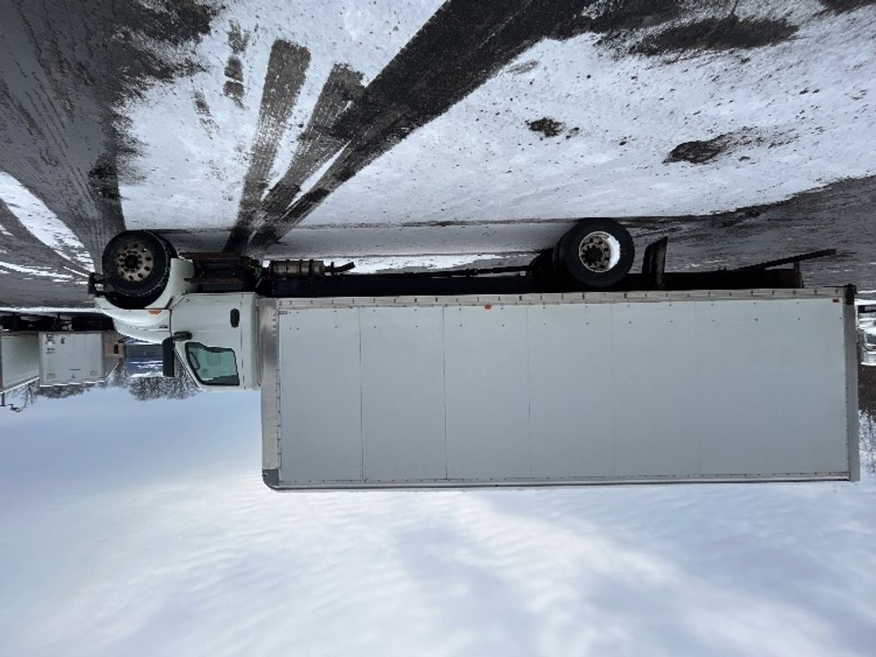 Medium Duty Box Truck-Light and Medium Duty Trucks-International-2020-MV607-Middlefield-OH-152,729\n\t\tmiles-$ 45,250 - Image 14