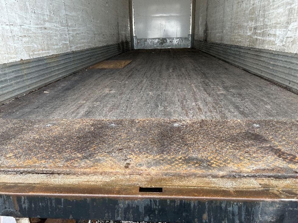 Medium Duty Box Truck-Light and Medium Duty Trucks-International-2020-MV607-Middlefield-OH-152,729\n\t\tmiles-$ 45,250 - Image 9