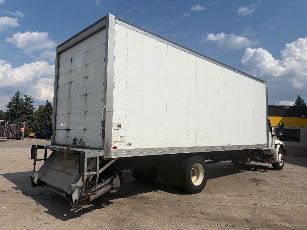 Medium Duty Box Truck-Light and Medium Duty Trucks-International-2020-MV607-Middlefield-OH-167,507\n\t\tmiles-$ 58,000 - Image 13