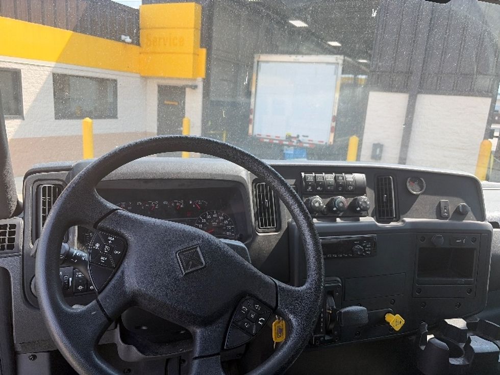 Medium Duty Box Truck-Light and Medium Duty Trucks-International-2020-MV607-Middlefield-OH-167,507\n\t\tmiles-$ 58,000 - Image 18