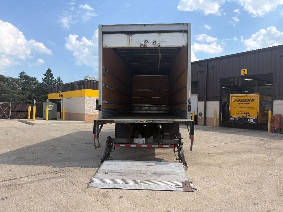 Medium Duty Box Truck-Light and Medium Duty Trucks-International-2020-MV607-Middlefield-OH-167,507\n\t\tmiles-$ 58,000 - Image 9