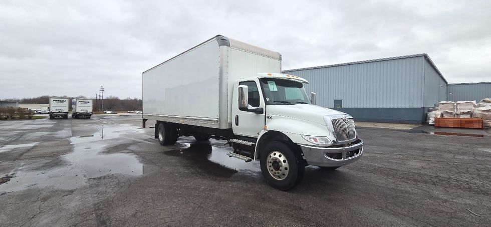 Medium Duty Box Truck-Light and Medium Duty Trucks-International-2020-MV607-Middlefield-OH-227,862\n\t\tmiles-$ 36,750 - Image 1