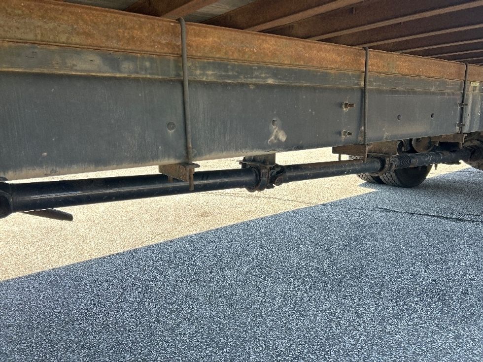 Medium Duty Box Truck-Light and Medium Duty Trucks-International-2020-MV607-Middlefield-OH-263,649\n\t\tmiles-$ 29,500 - Image 5