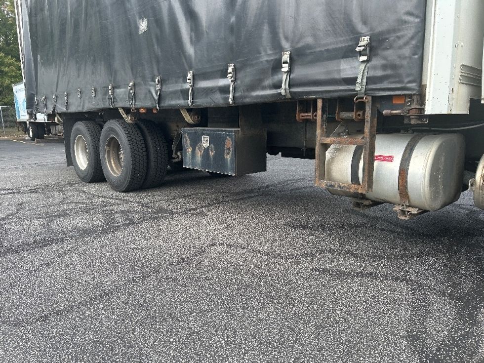 Medium Duty Box Truck-Light and Medium Duty Trucks-International-2020-MV607-Middlefield-OH-269,611\n\t\tmiles-$ 38,250 - Image 14