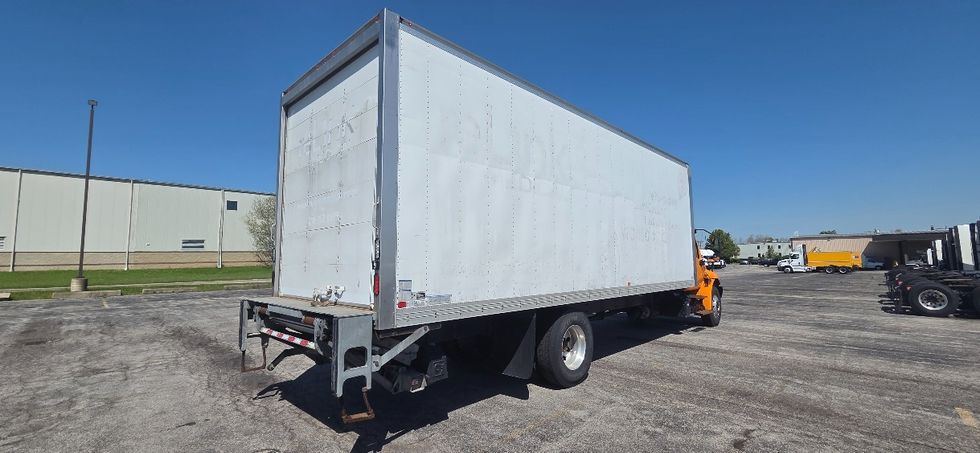 Medium Duty Box Truck-Light and Medium Duty Trucks-International-2020-MV607-Middlefield-OH-270,861\n\t\tmiles-$ 38,000 - Image 13