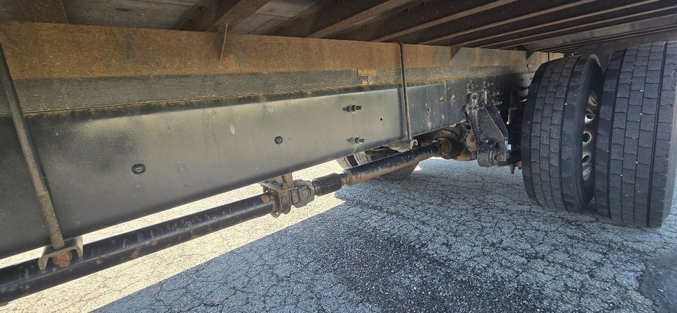 Medium Duty Box Truck-Light and Medium Duty Trucks-International-2020-MV607-Middlefield-OH-270,861\n\t\tmiles-$ 38,000 - Image 5