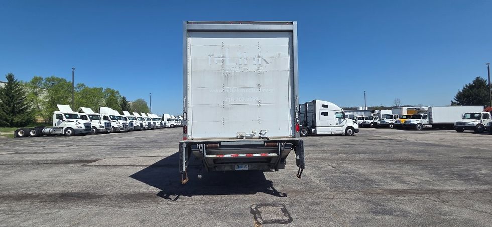 Medium Duty Box Truck-Light and Medium Duty Trucks-International-2020-MV607-Middlefield-OH-270,861\n\t\tmiles-$ 38,000 - Image 7