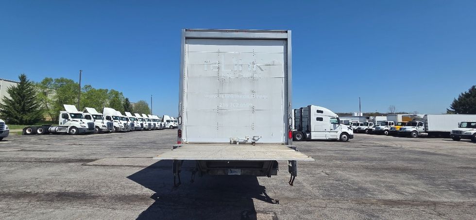 Medium Duty Box Truck-Light and Medium Duty Trucks-International-2020-MV607-Middlefield-OH-270,861\n\t\tmiles-$ 38,000 - Image 9