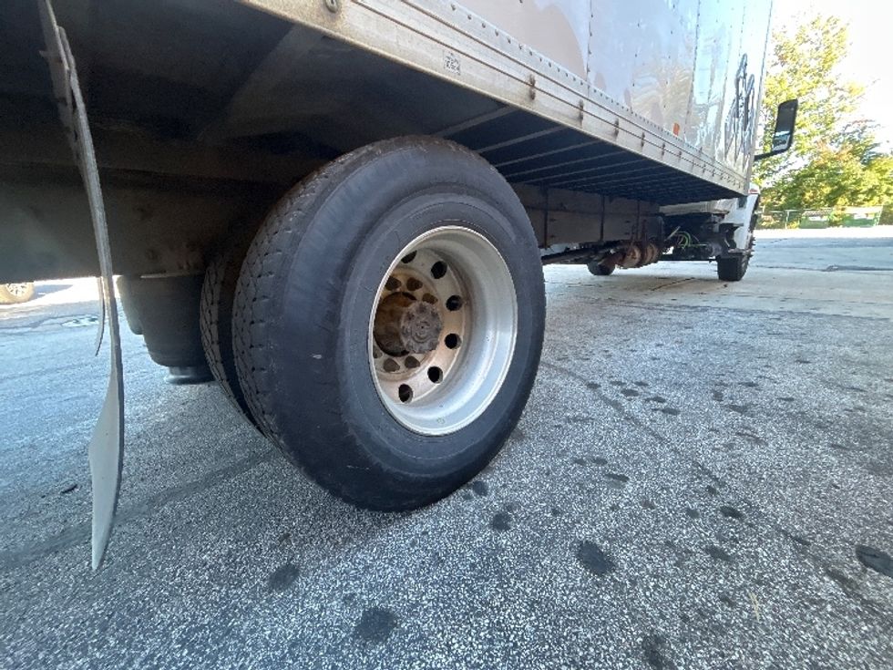 Medium Duty Box Truck-Light and Medium Duty Trucks-International-2020-MV607-Middlefield-OH-283,243\n\t\tmiles-$ 25,250 - Image 13