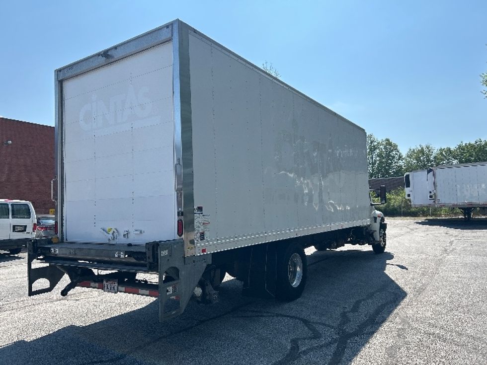 Medium Duty Box Truck-Light and Medium Duty Trucks-International-2020-MV607-Middlefield-OH-60,311\n\t\tmiles-$ 62,250 - Image 13