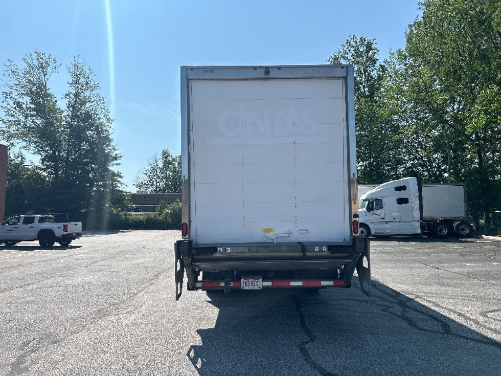 Medium Duty Box Truck-Light and Medium Duty Trucks-International-2020-MV607-Middlefield-OH-60,311\n\t\tmiles-$ 62,250 - Image 7