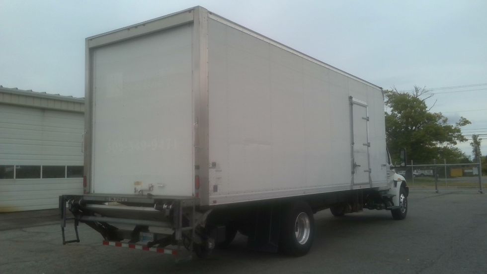 Medium Duty Box Truck-Light and Medium Duty Trucks-International-2020-MV607-Milford-DE-231,012\n\t\tmiles-$ 43,000 - Image 13