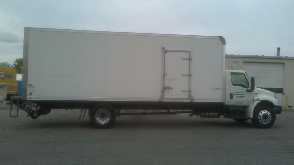 Medium Duty Box Truck-Light and Medium Duty Trucks-International-2020-MV607-Milford-DE-231,012\n\t\tmiles-$ 43,000 - Image 15