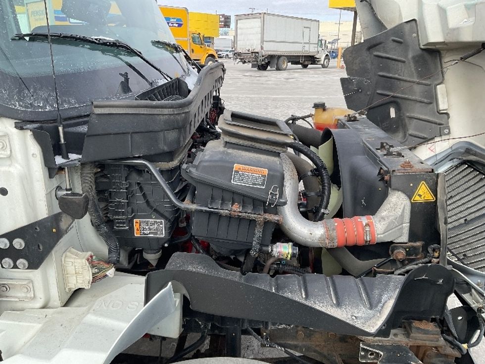 Medium Duty Box Truck-Light and Medium Duty Trucks-International-2020-MV607-Milwaukee-WI-104,917\n\t\tmiles-$ 58,500 - Image 23