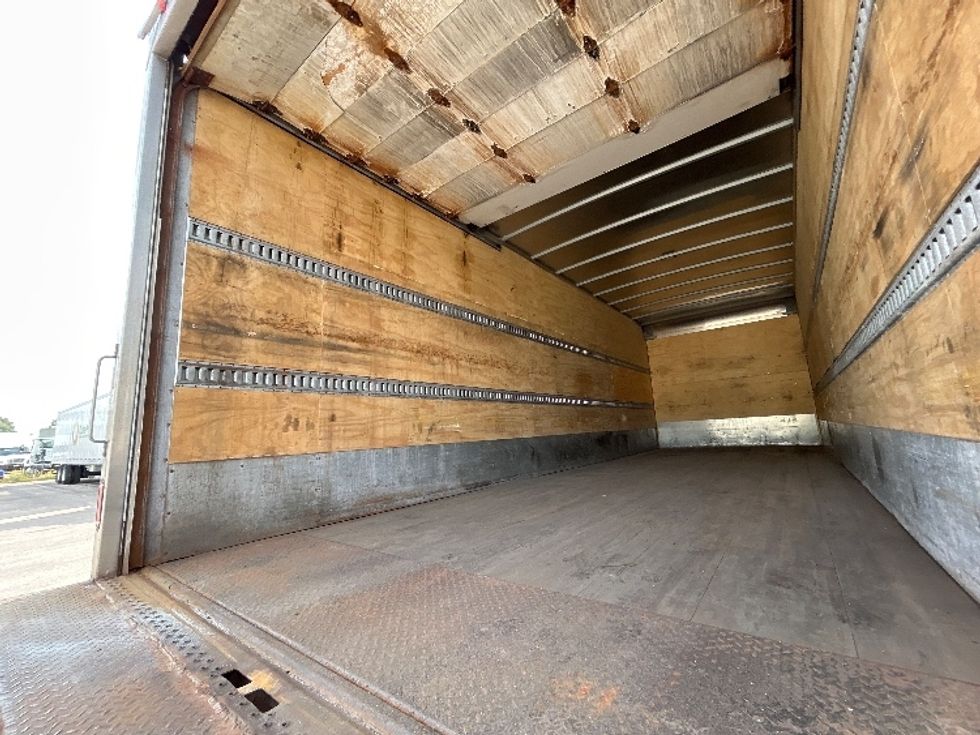 Medium Duty Box Truck-Light and Medium Duty Trucks-International-2020-MV607-Milwaukee-WI-230,858\n\t\tmiles-$ 37,750 - Image 11
