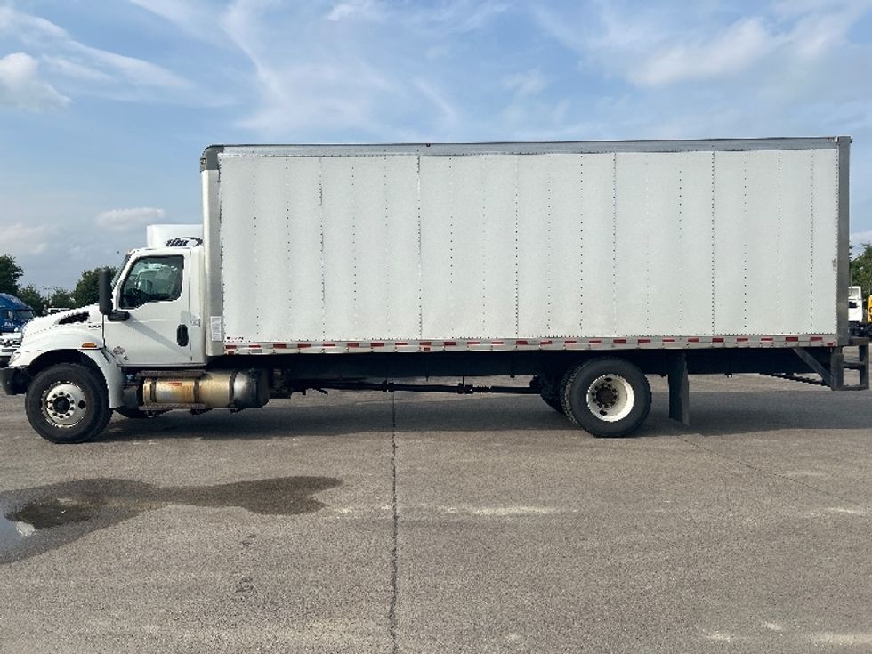 Medium Duty Box Truck-Light and Medium Duty Trucks-International-2020-MV607-Milwaukee-WI-230,858\n\t\tmiles-$ 37,750 - Image 4