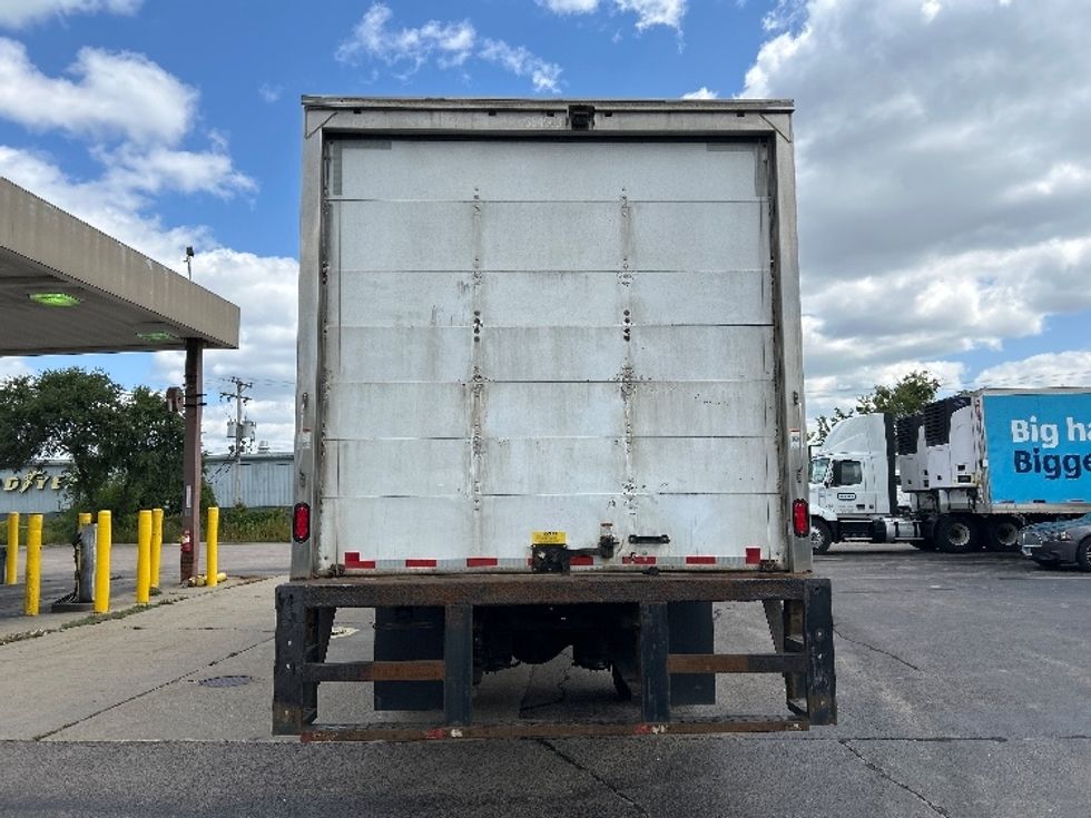 Medium Duty Box Truck-Light and Medium Duty Trucks-International-2020-MV607-Milwaukee-WI-230,858\n\t\tmiles-$ 37,750 - Image 7