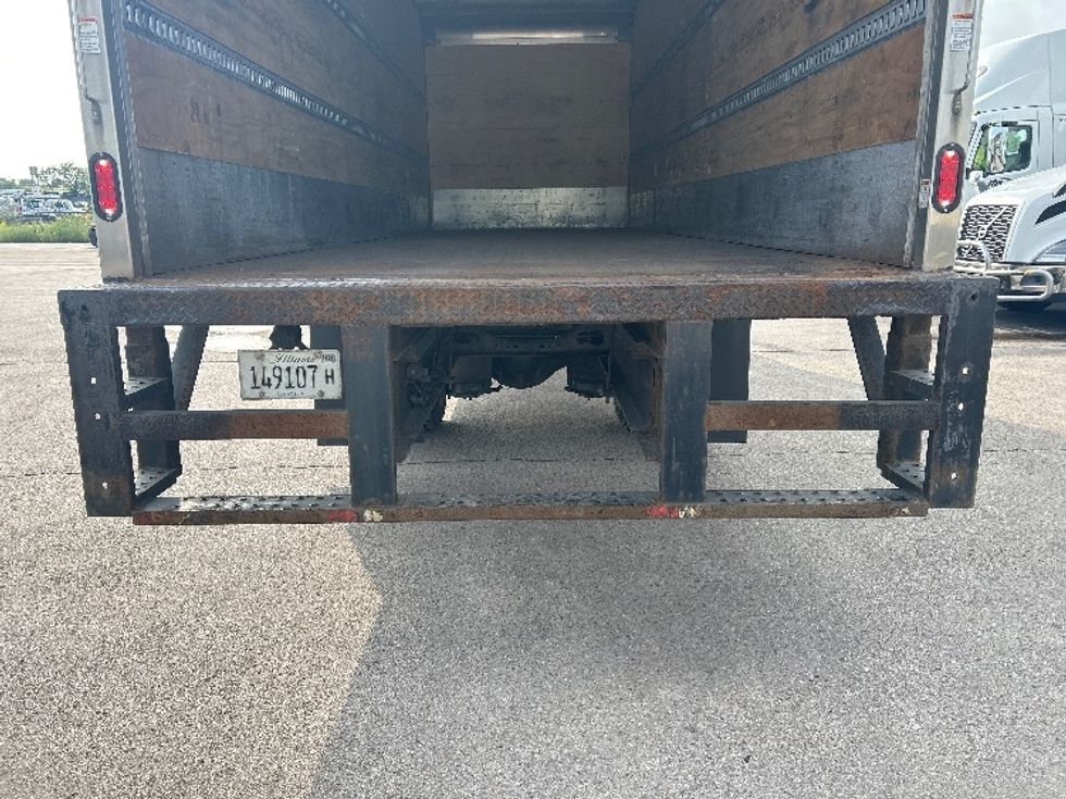 Medium Duty Box Truck-Light and Medium Duty Trucks-International-2020-MV607-Milwaukee-WI-230,858\n\t\tmiles-$ 37,750 - Image 9