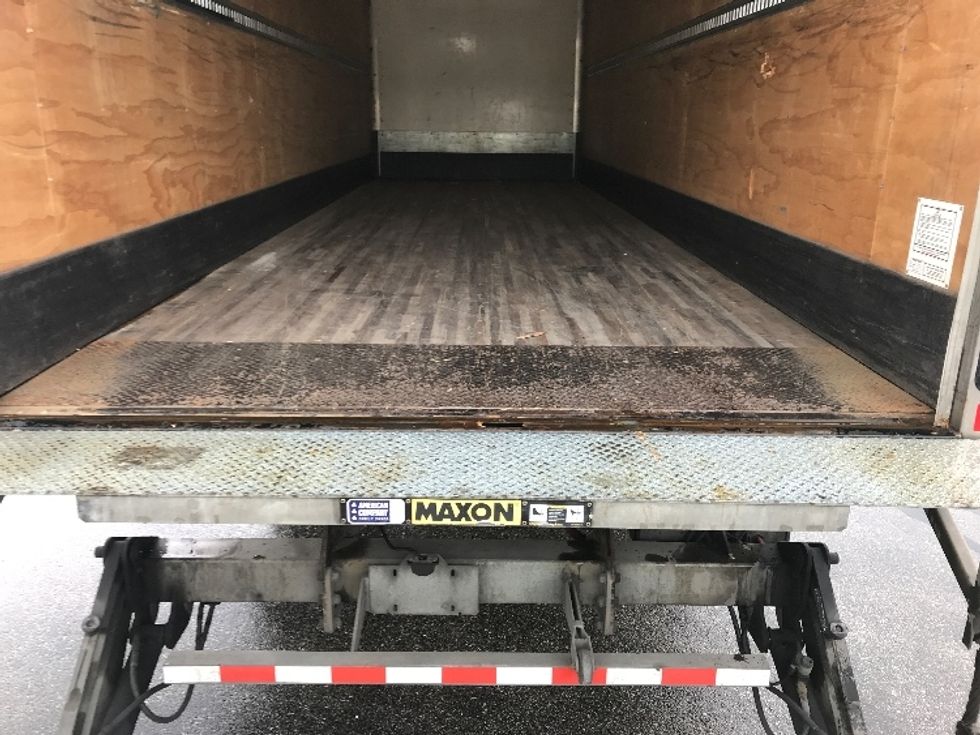 Medium Duty Box Truck-Light and Medium Duty Trucks-International-2020-MV607-Milwaukee-WI-255,868\n\t\tmiles-$ 27,000 - Image 10