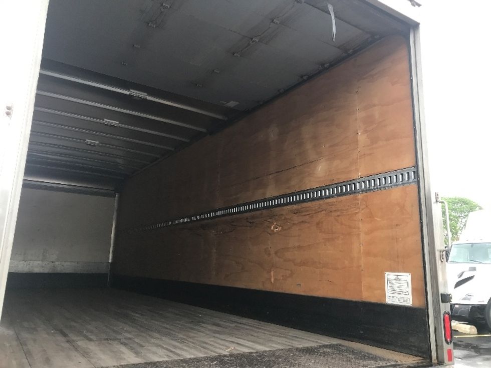 Medium Duty Box Truck-Light and Medium Duty Trucks-International-2020-MV607-Milwaukee-WI-255,868\n\t\tmiles-$ 27,000 - Image 12