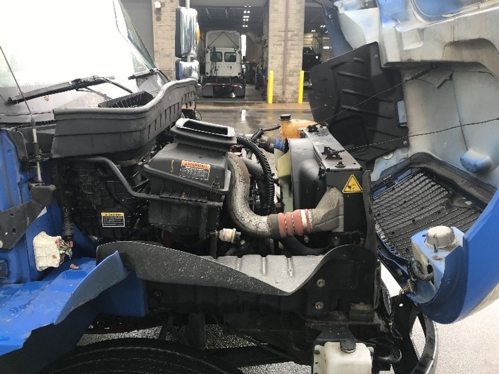 Medium Duty Box Truck-Light and Medium Duty Trucks-International-2020-MV607-Milwaukee-WI-255,868\n\t\tmiles-$ 27,000 - Image 23