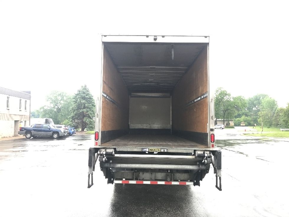 Medium Duty Box Truck-Light and Medium Duty Trucks-International-2020-MV607-Milwaukee-WI-255,868\n\t\tmiles-$ 27,000 - Image 8