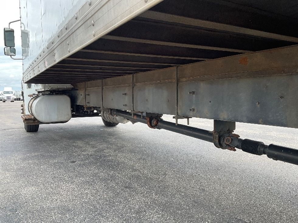 Medium Duty Box Truck-Light and Medium Duty Trucks-International-2020-MV607-Milwaukee-WI-307,330\n\t\tmiles-$ 21,750 - Image 5