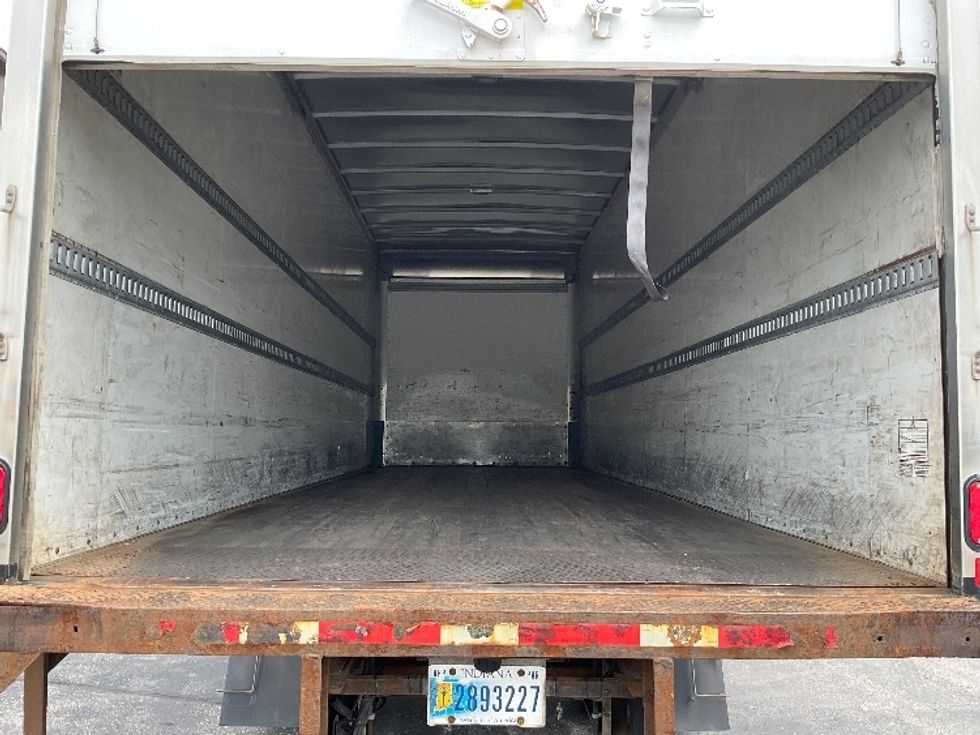 Medium Duty Box Truck-Light and Medium Duty Trucks-International-2020-MV607-Milwaukee-WI-307,330\n\t\tmiles-$ 21,750 - Image 8
