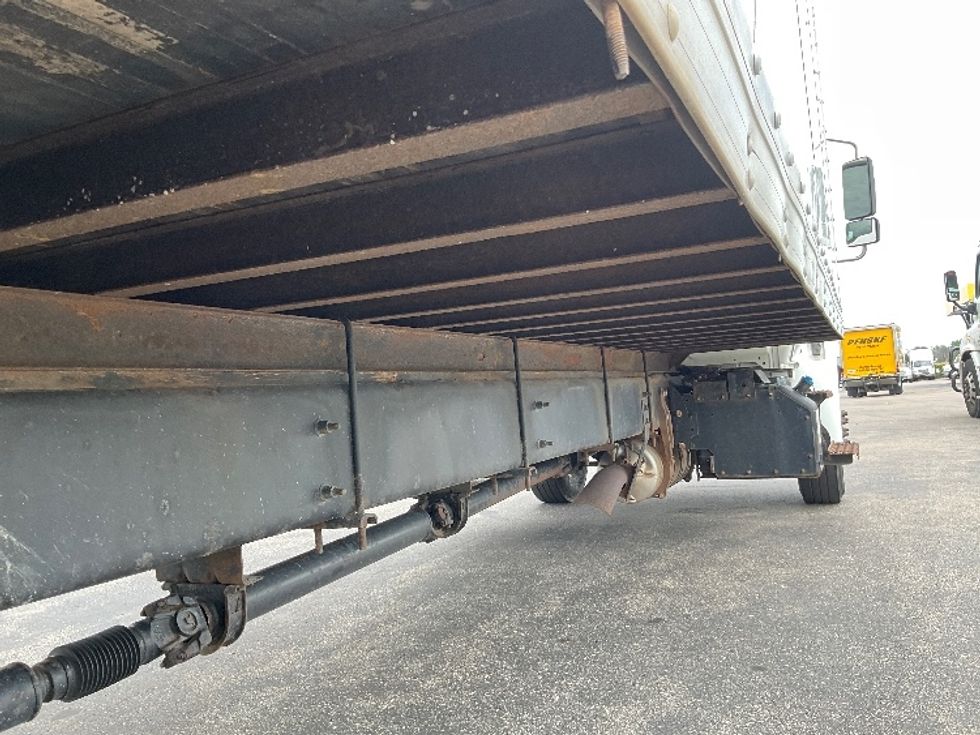Medium Duty Box Truck-Light and Medium Duty Trucks-International-2020-MV607-Milwaukee-WI-329,935\n\t\tmiles-$ 21,750 - Image 13
