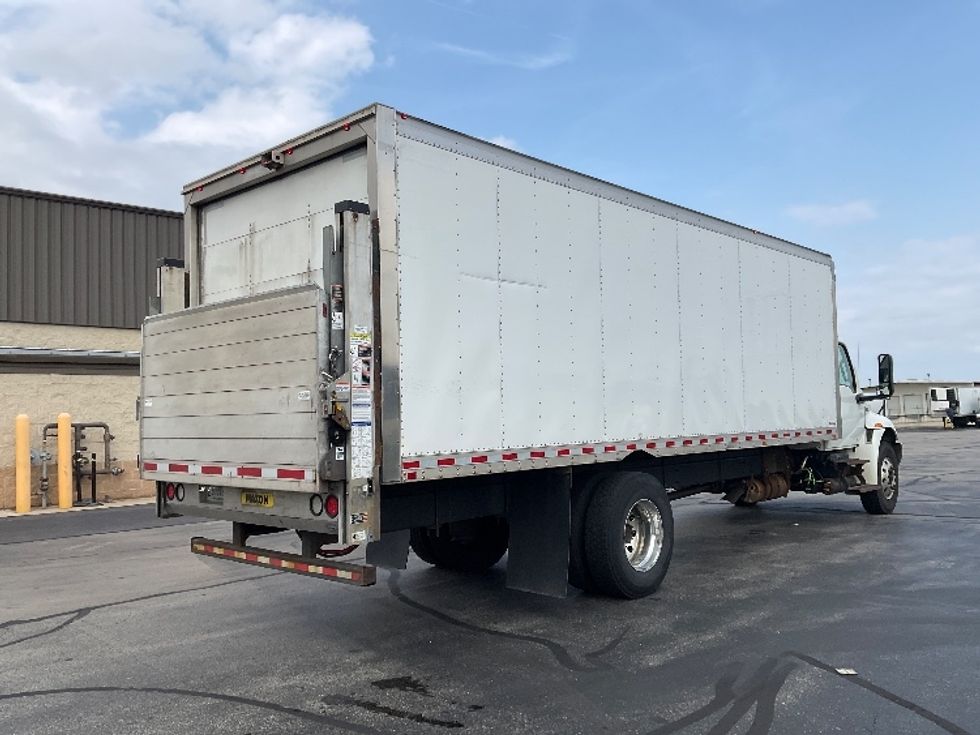 Medium Duty Box Truck-Light and Medium Duty Trucks-International-2020-MV607-Milwaukee-WI-330,652\n\t\tmiles-$ 21,750 - Image 13