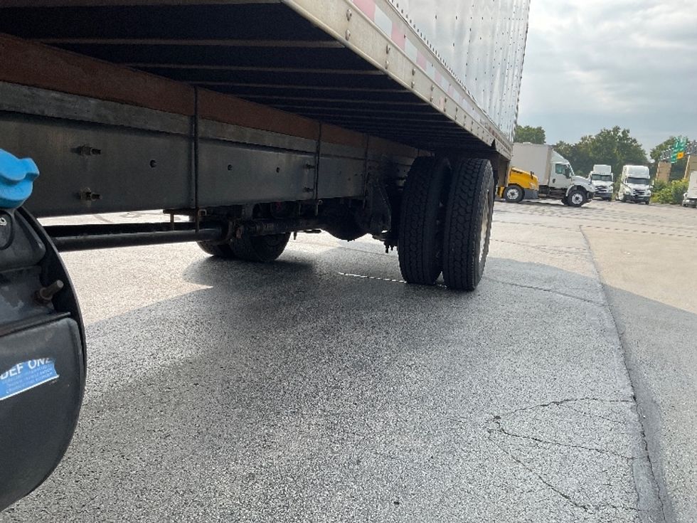 Medium Duty Box Truck-Light and Medium Duty Trucks-International-2020-MV607-Milwaukee-WI-330,652\n\t\tmiles-$ 21,750 - Image 5
