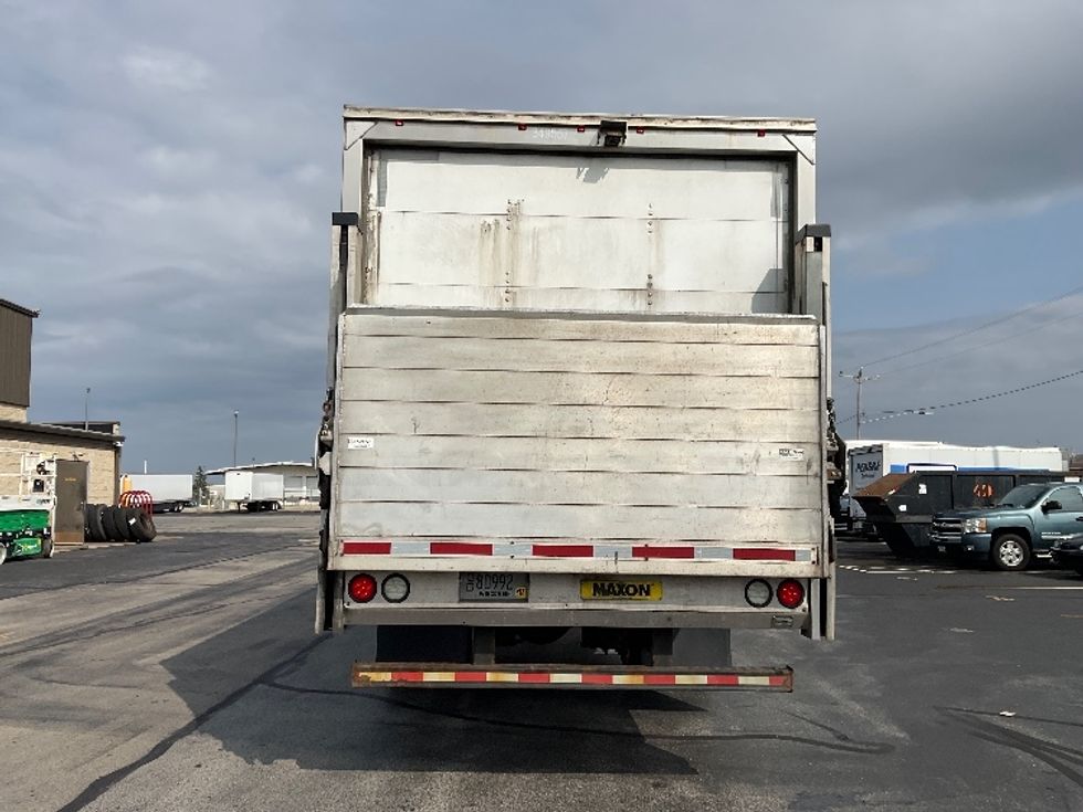 Medium Duty Box Truck-Light and Medium Duty Trucks-International-2020-MV607-Milwaukee-WI-330,652\n\t\tmiles-$ 21,750 - Image 7
