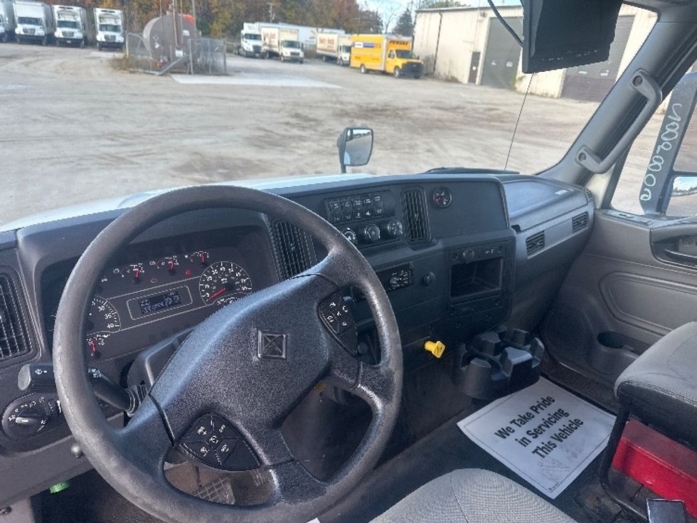 Medium Duty Box Truck-Light and Medium Duty Trucks-International-2020-MV607-Milwaukee-WI-50,461\n\t\tmiles-$ 71,750 - Image 16