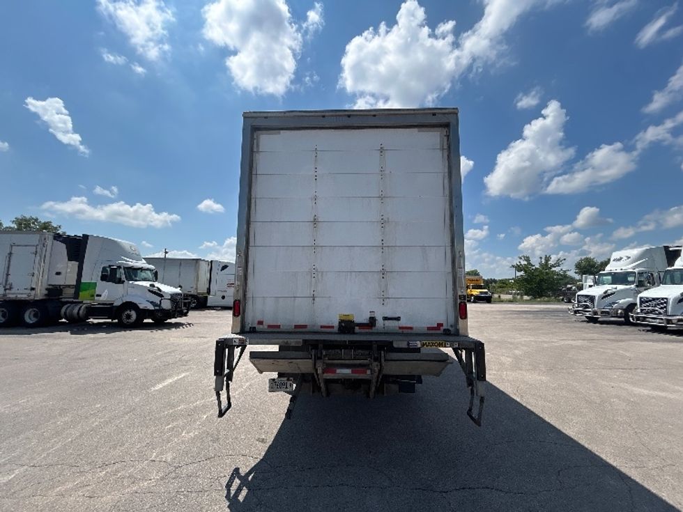 Medium Duty Box Truck-Light and Medium Duty Trucks-International-2020-MV607-Milwaukee-WI-85,629\n\t\tmiles-$ 60,250 - Image 7